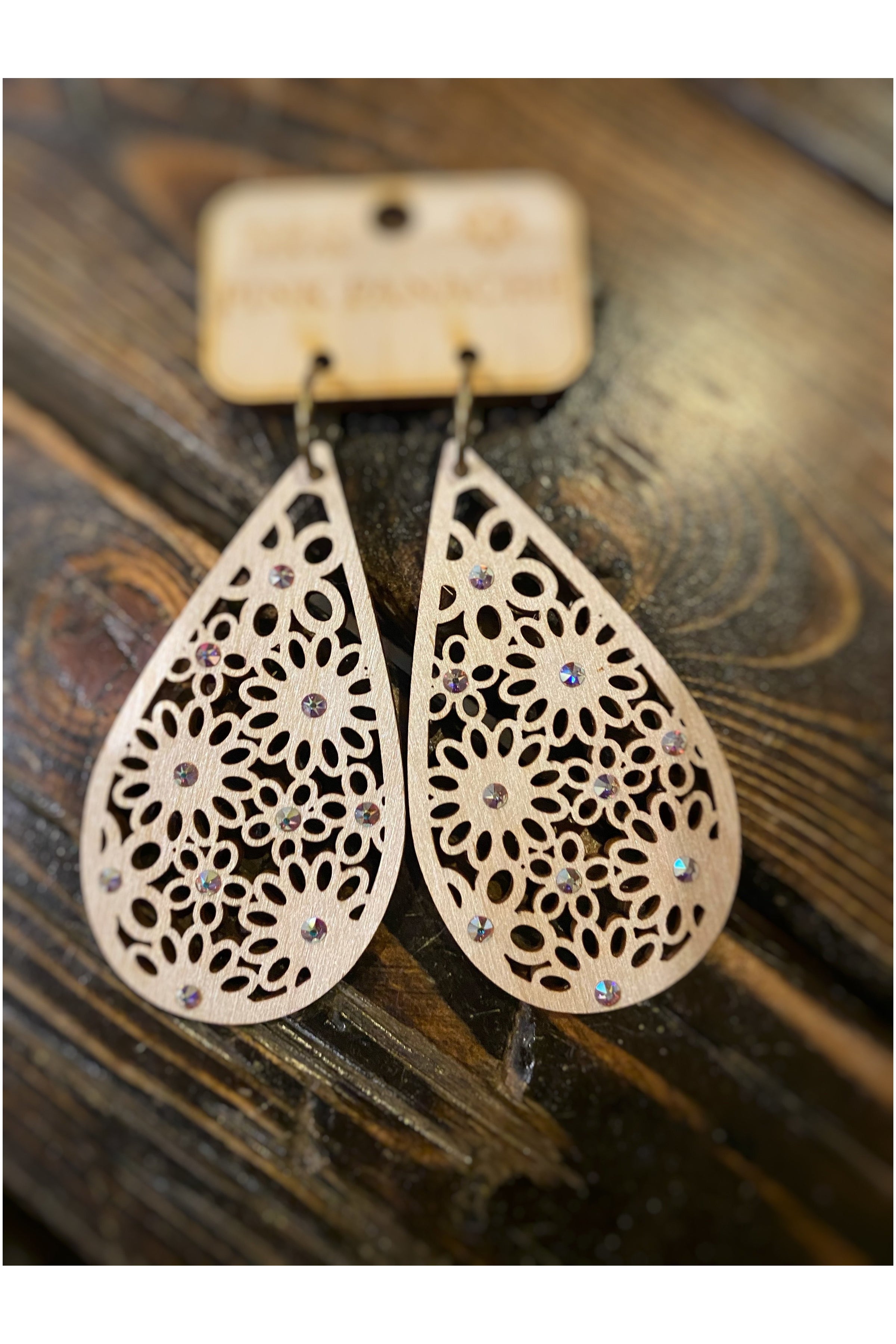 White wood floral earrings